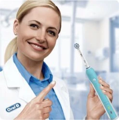 Oral B Oral-B PRO750 Sensi UltraThin - Elektrische Tandenborstel - Inclusief Reisetui -Oral B Aanbiedingen Winkel 1196x1200