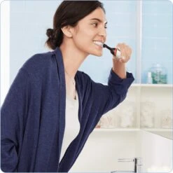 Oral B Oral-B Smart 4 4500 - Zwart - Elektrische Tandenborstel - Powered By Braun - 1 Handvat En 2 Opzetborstels 21 Oral B Oral-B Smart 4 4500 - Zwart - Elektrische Tandenborstel - Powered By Braun - 1 Handvat En 2 Opzetborstels -Oral B Aanbiedingen Winkel 1198x1200 33