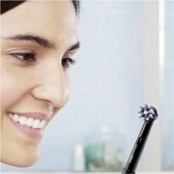 Oral B Oral-B Pro 2 2000 - Elektrische Tandenborstel - Zwart, Wit 14 Oral B Oral-B Pro 2 2000 - Elektrische Tandenborstel - Zwart, Wit -Oral B Aanbiedingen Winkel 1200x1200 168