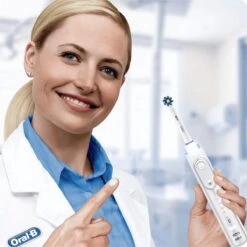 Oral B Oral-B Cross Action EB50 - 8 Stuks Voordeelverpakking -opzetborstels -Oral B Aanbiedingen Winkel 1200x1200 557