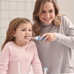 Oral B Opzetborsteltjes Kids Frozen Voor Kinderen Vanaf 3 Jaar, Je Ontvangt Een Mix Van Verschillende Frozen-motieven -Oral B Aanbiedingen Winkel oral b opzetborsteltjes kids frozen voor kinderen vanaf 3 jaar je ontvangt een mix van verschillende frozen motieven 6